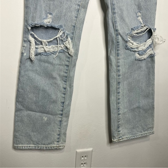 BDG Urban Outfitters bootcut Jeans light wash destroyed women’s size 27 - Picture 3 of 11